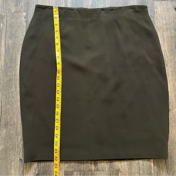 Emporio Armani Vintage Dark Olive Green Knee Length Straight Pencil Skirt Size L - Picture 12 of 13